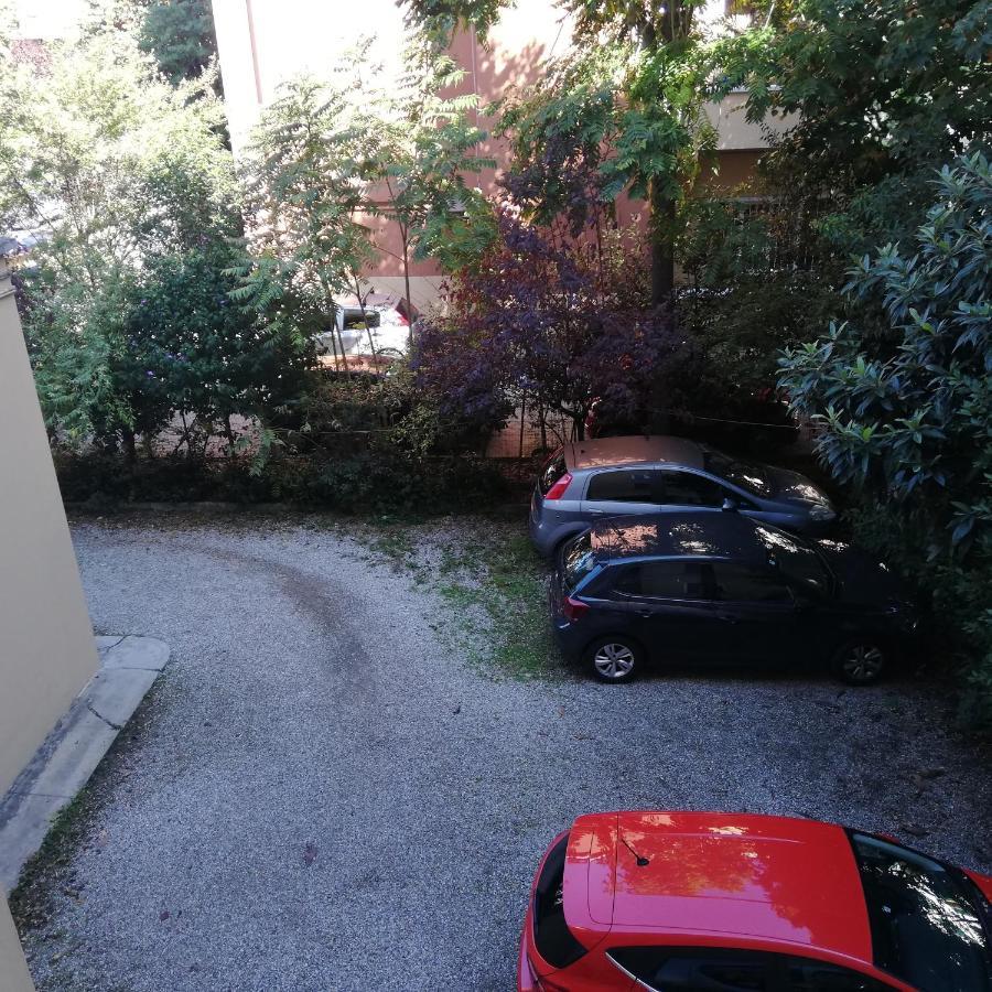 Bed And Breakfast Arcobaleno Bologna Kültér fotó